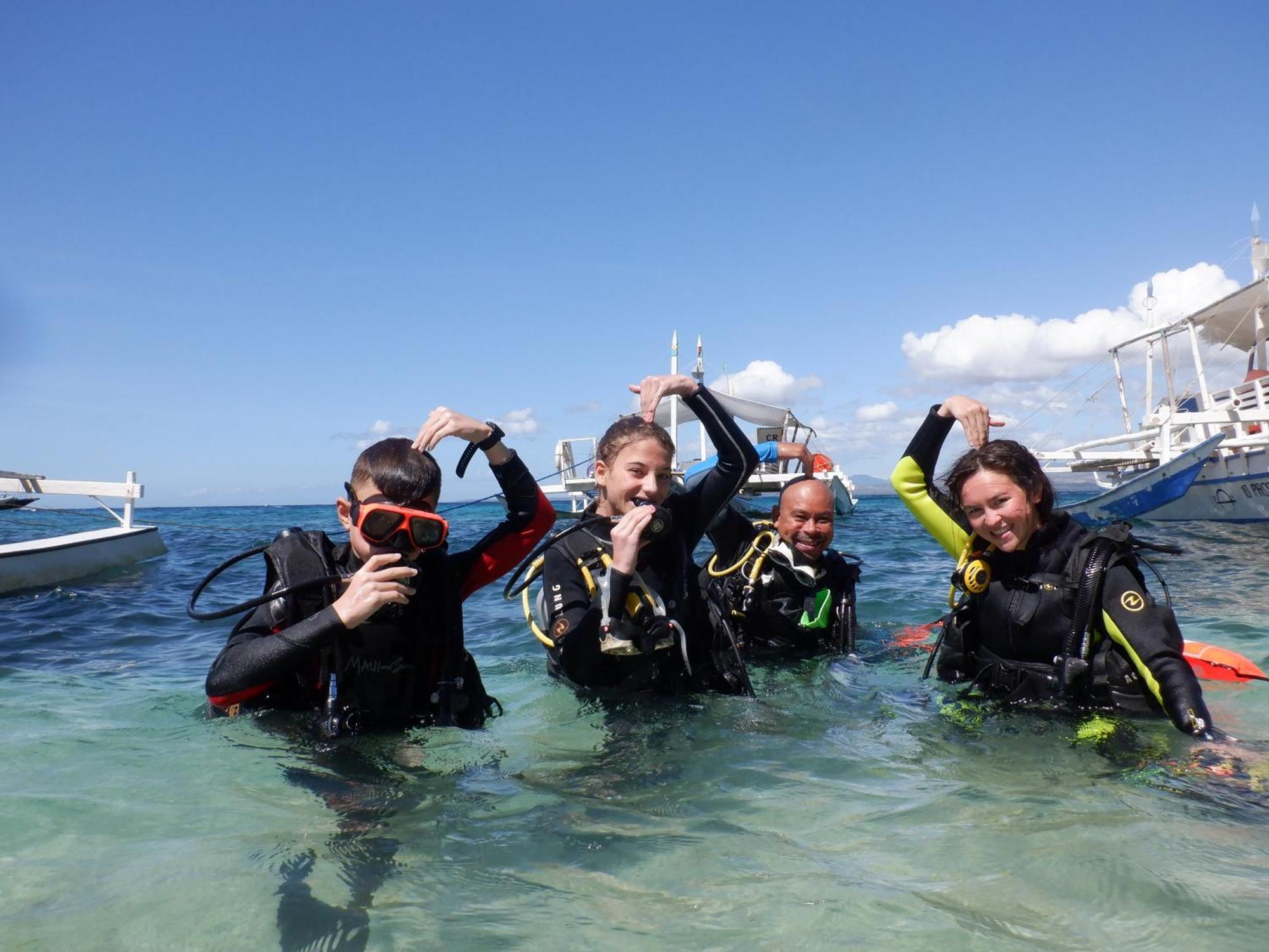Liberty'S Lodge And Diving - Apo Island 杜马格特 外观 照片